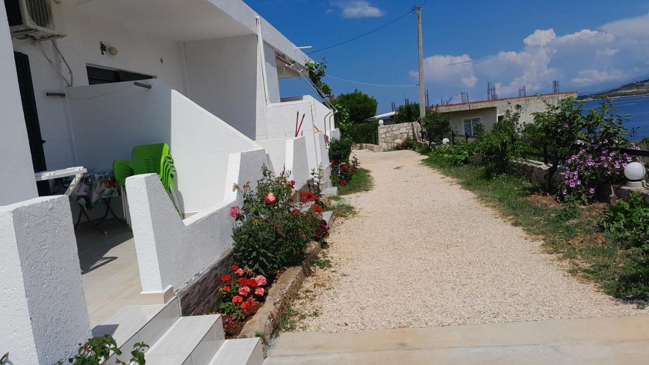 Apartments Denis Ksamil Exterior photo